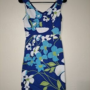 Tori Richard Blue and White V-Neck Sheath Mini Dress